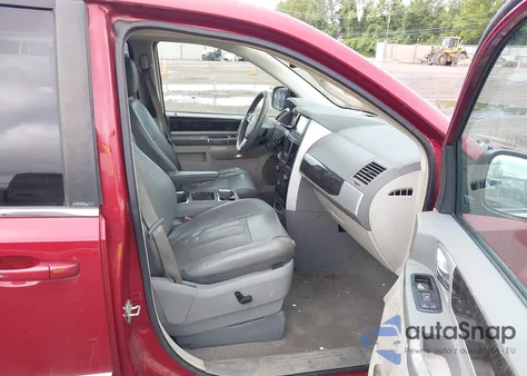 2010 Dodge Grand Caravan Sxt из США, поврежденный, VIN 2D4RN5DX8AR477332